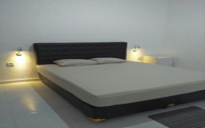 Kost lengkap Atena Seminyak Bali Image