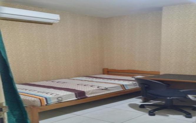 Lavoston Premium Kos UPH Lippo Karawaci Tangerang Image