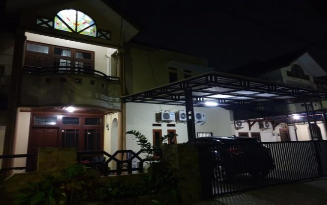 Kost Pinus Jelupang Serpong Utara Tangerang Selatan Image