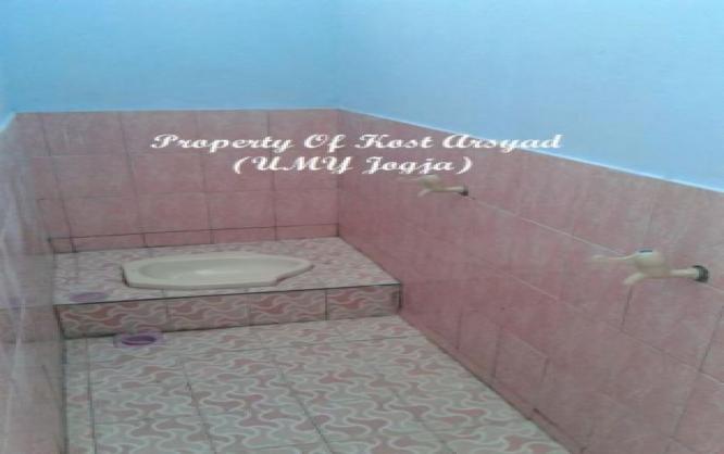 Kost Putra Kmr Mdi Dlm di UMY Terpadu Jogja Image