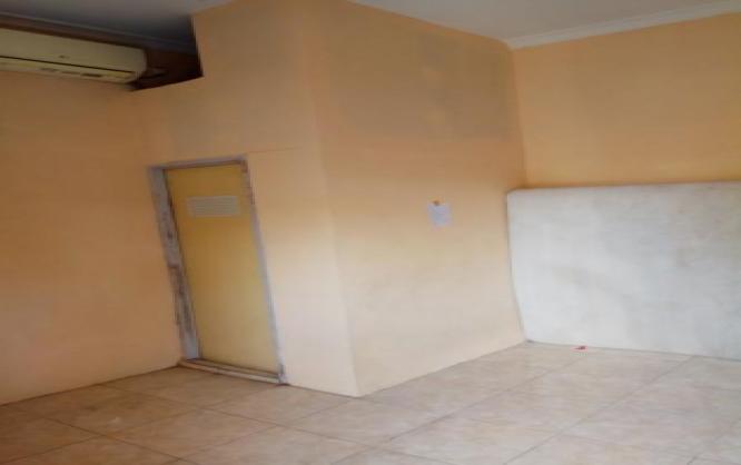 Warung Nando Kayuringin Image