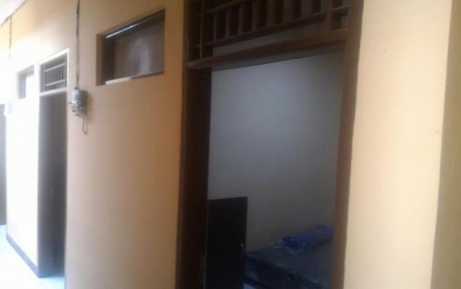 Kost Ibu Tinoek Perum KFT Cengkareng Barat Image