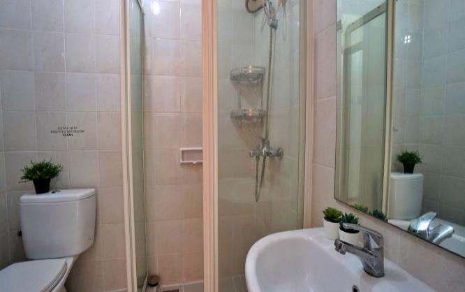 Compact Bedroom in Shared Unit Apartment Thamrin Residence 28CE Image