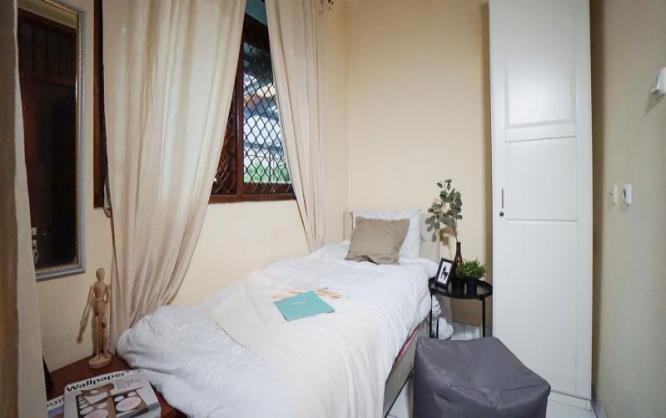 Kost Murah Cozy Benhil Tanah Abang Jakarta Pusat Image