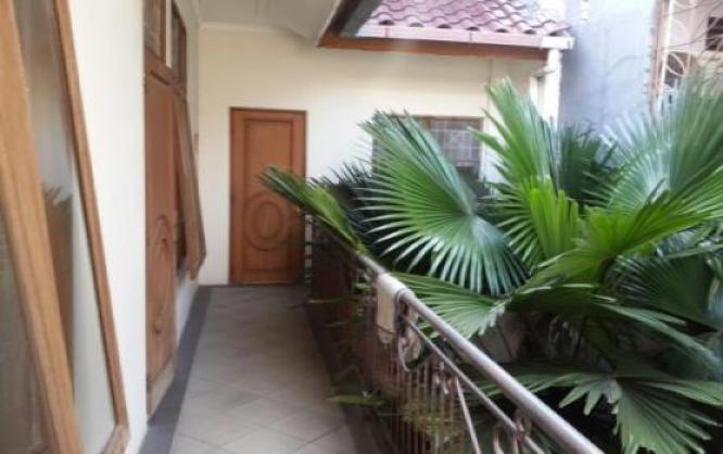 Kost Wanita Tebet Dekat Pasar Tebet Barat dan patung Pancoran Image