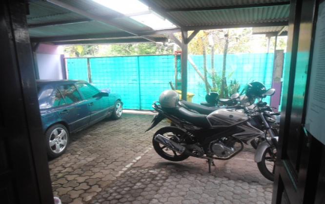 Kos Dwijaya 4 Radio Dalam Image