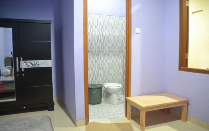 Kost Putri Helmi Image