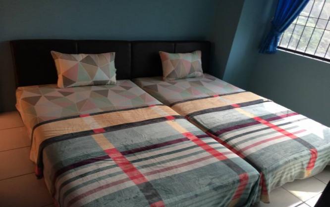 Hoostia Premiere Image