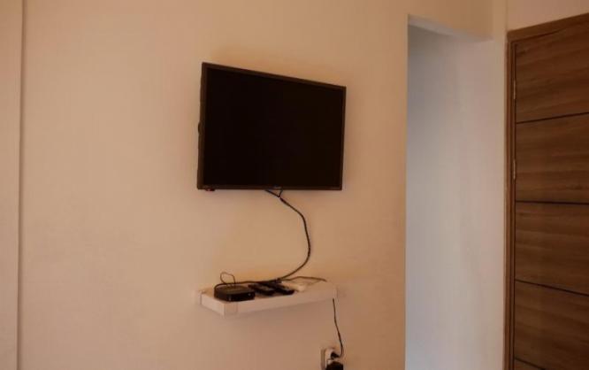 B-eleven Residence Image