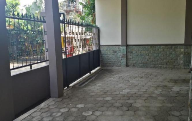 Sewa Kos-kosan Putri WIFI dekat Kampus UI-Gunadarma-BSI-Nurul Fikri Image