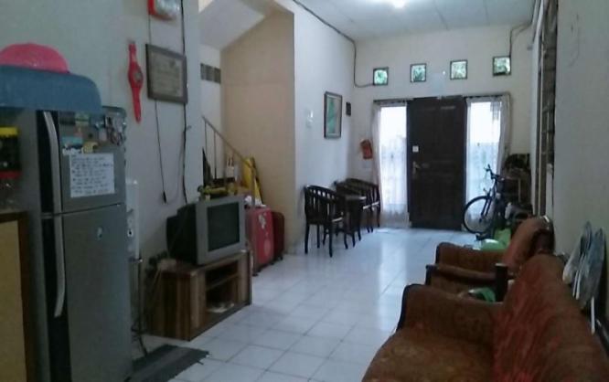 Kost Tebet Timur Image