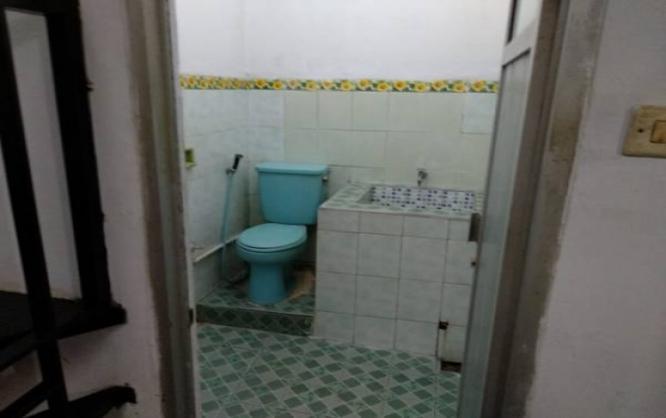 RUMAH KOST PUTIH Image