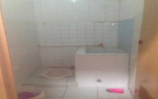 Kayu Manis Kost Image