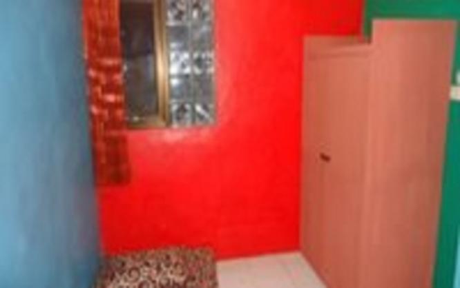 Kos Putri Shibaa Prumnas Klender Jakarta Timur Image