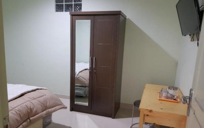 RUMAH KOST YOLAN Image