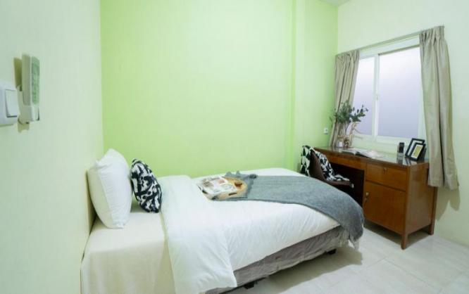 Kost Bromo 18 Karawaci Image