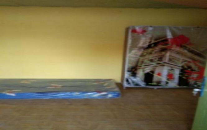 Arsenio Kos putri Image