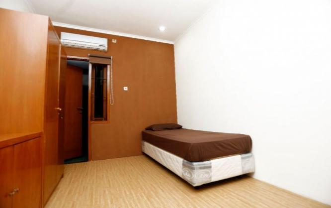 Rumah kost Kuldesak Image
