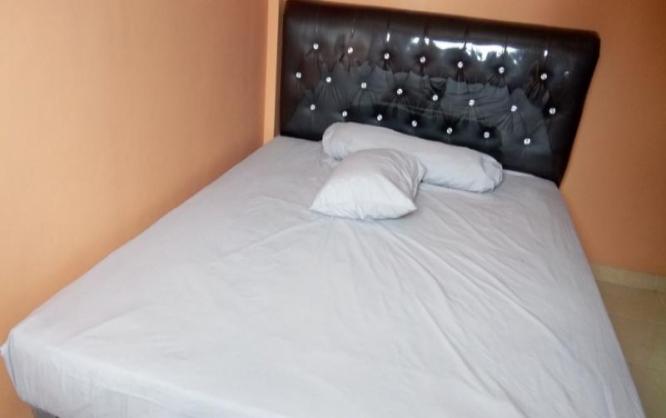 Tigadolok Guest House / Kost an Image