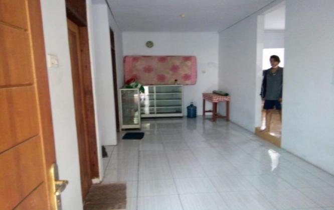 Kos Wanita / Karyawati Murah di Harapan Indah Bekasi Image