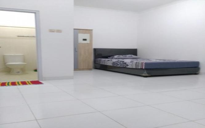 Kost AC kamar mandi dlm di Bekasi free wifi call 0812-1745-6623 Image