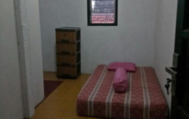 Kost putri murah sebelah warung butet Image