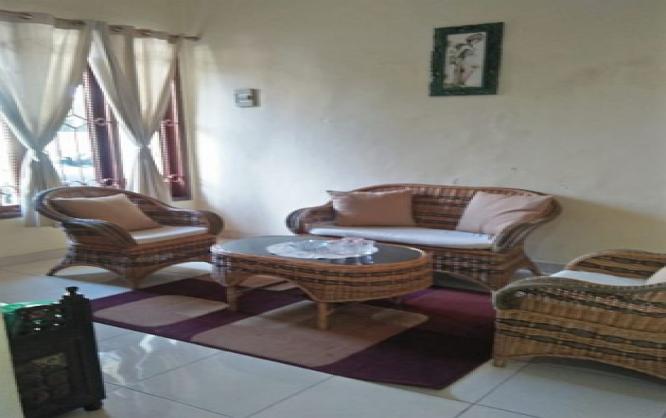 KOST Wanita Strategis di Perlimaan Jalan Caman Raya - Jatibening Image