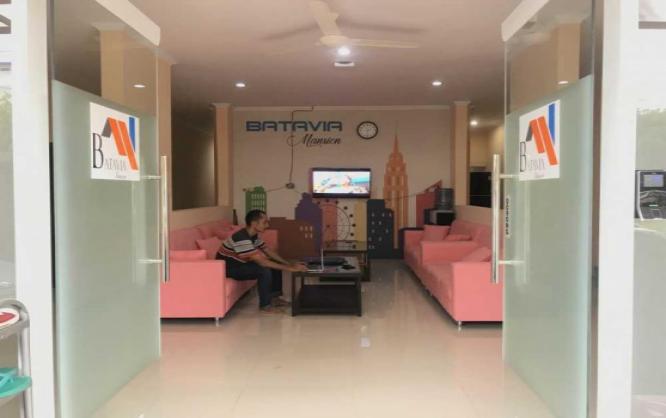 Batavia Mansion Image