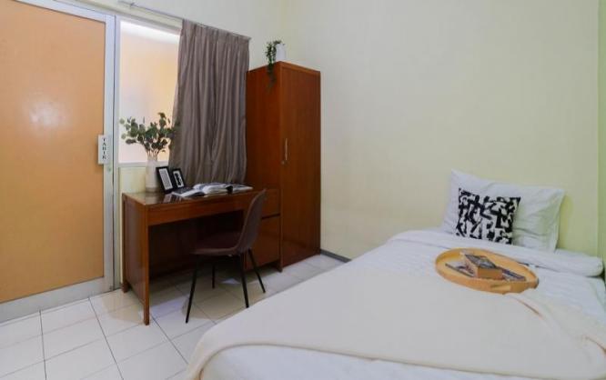 Kost Wanita Exclusive Murah Tulip dekat Kampus UI depok Image