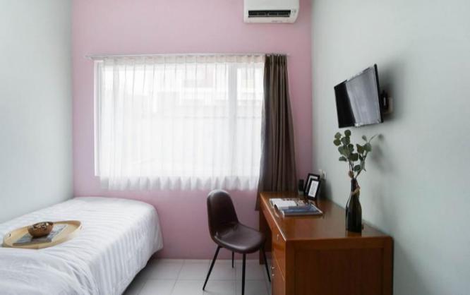 Kost Putri Exclusive Lavender dekat Univ Indonesia Depok Image