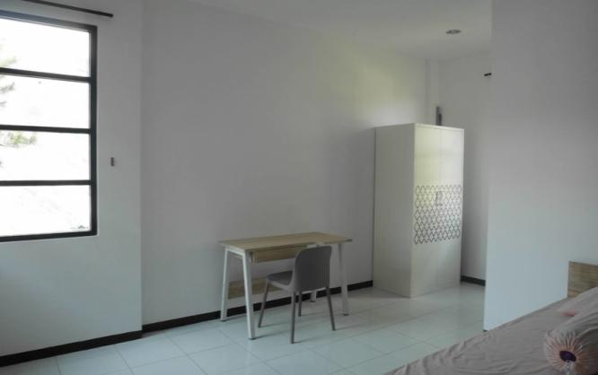 Rumah Kacapiring Image