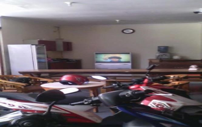 Honest Kost Putra Image