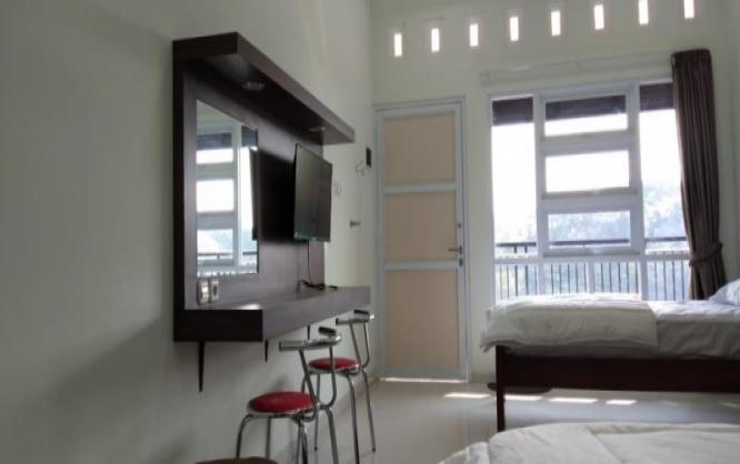 Zleepy @ Sumbing Residence Image