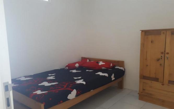 Kos Putri Gribig Image