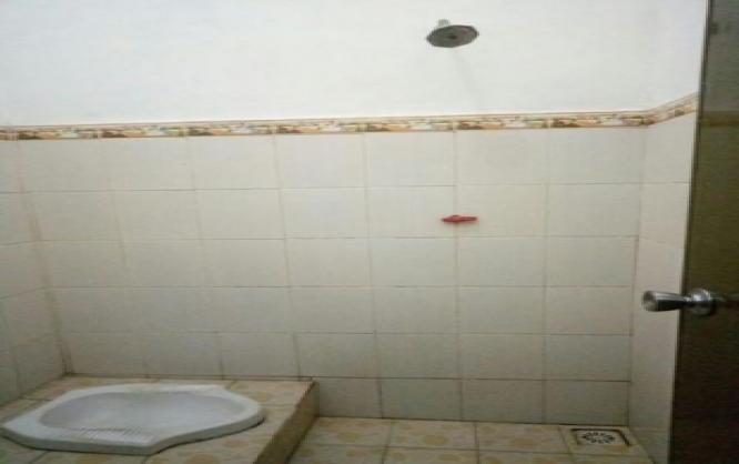 Tyas Kost Image