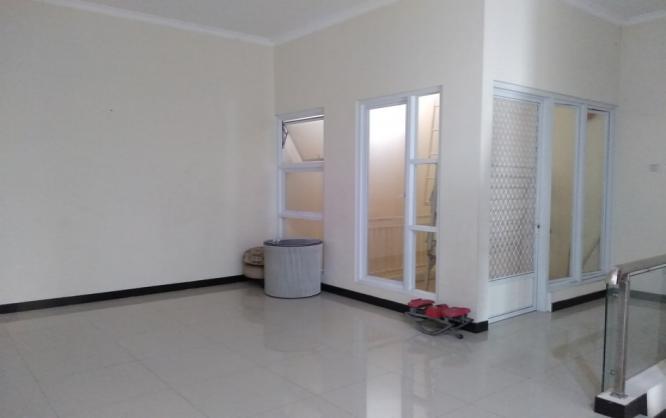 Kost Dekat Kampus ITS Image