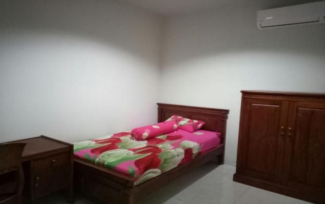 Kos ekslusif putra Image