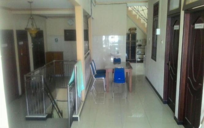 Kost 49 Eklusif Kota Surabaya Image
