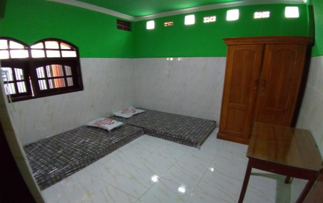 Kost Putri Jetis Kulon Ketintang Gayungan Surabaya Image