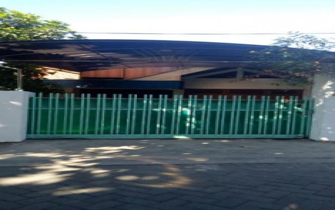 Zaskia kost putri Image