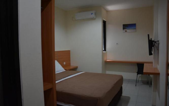 La'riss Guest House Makassar Image