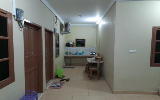 Kost lokasi strategis di tengah kota di Makassar Image