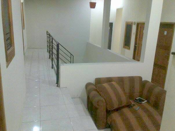 amarrylis kost khusus karyawati Image