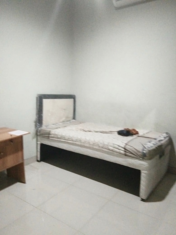 DISEWAKAN KOST PUTRA DEKAT KAMPUS STAN Image