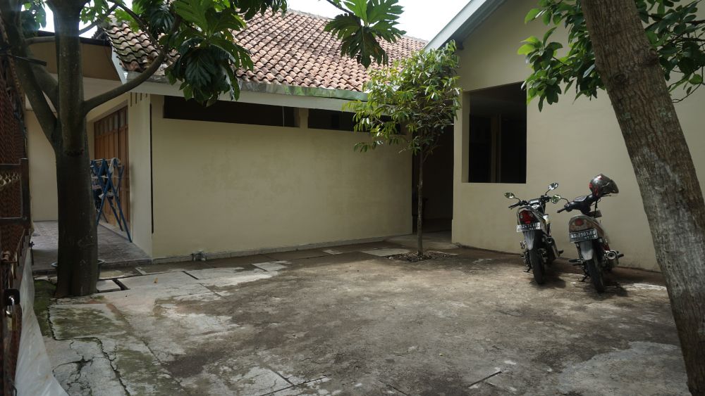 GRIYA ADHY    Kost & Guesthouse Exclusive Solo Surakarta Image