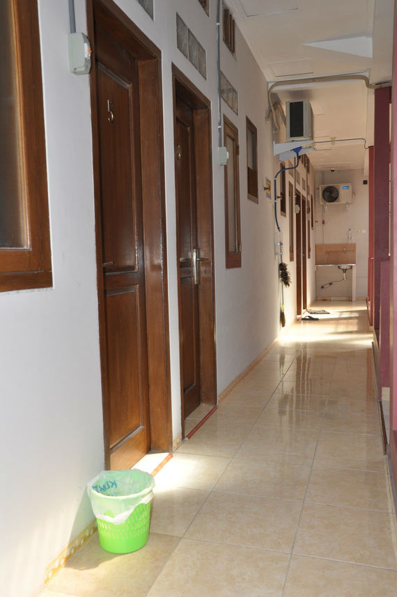 Kamar dikoskan Image