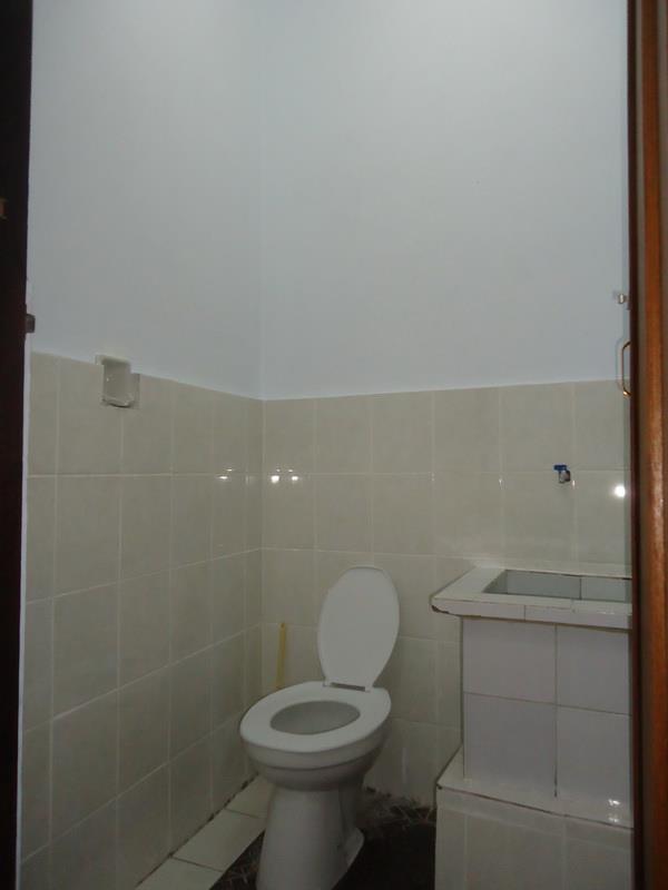 Kamar Kos Campur di Bali Image