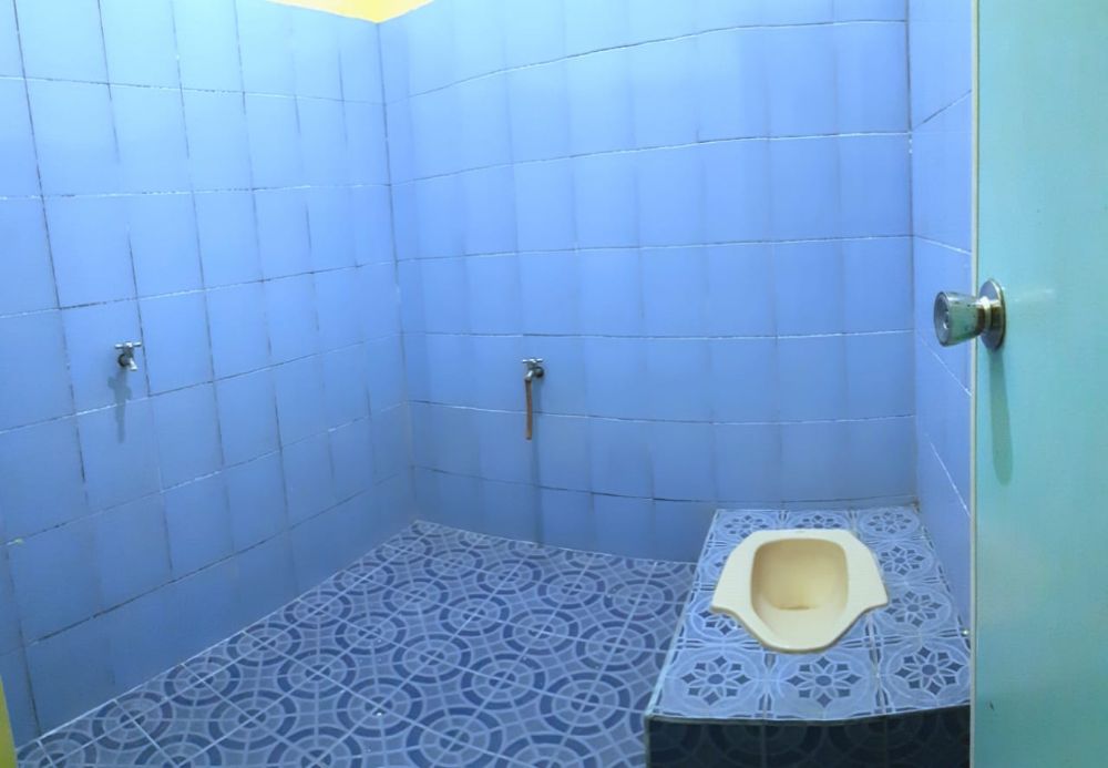 Kos Bougenville Indah V no 22    Meadow Green Lippo Cikarang Image