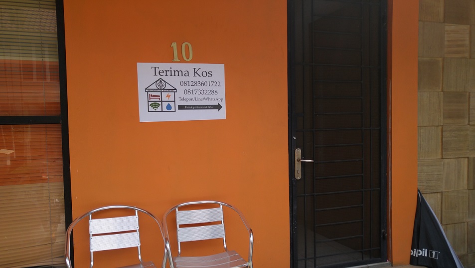 Kos Lavoston Premium UPH Karawaci Tangerang Image