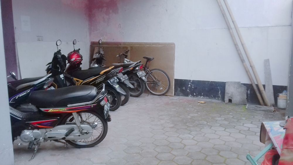 KOS PUTRA SURABAYA (dekat kampus ITS-PENS-UNAIR kampus c) Image